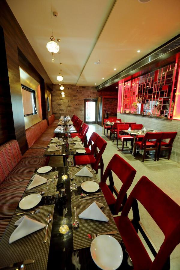 Hotel Kasturi Orchid Pāl Εξωτερικό φωτογραφία