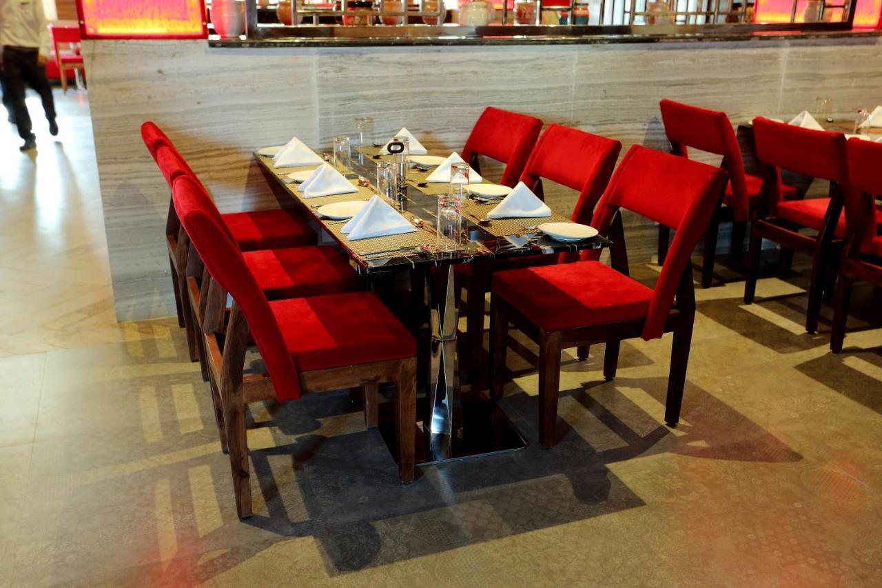 Hotel Kasturi Orchid Pāl Εξωτερικό φωτογραφία