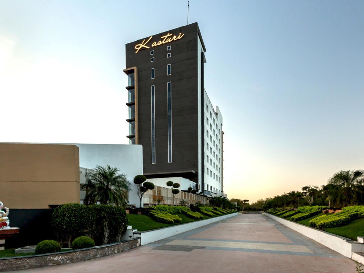 Hotel Kasturi Orchid Pāl Εξωτερικό φωτογραφία