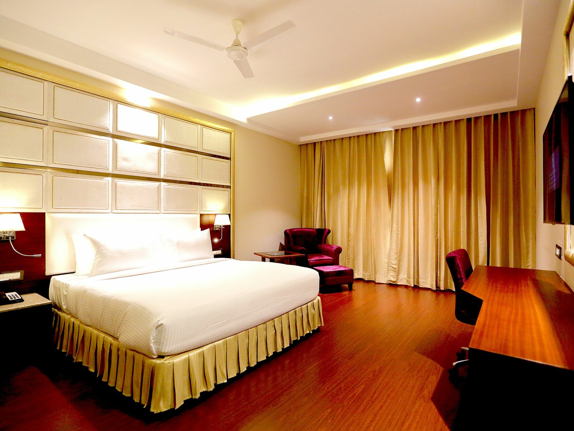 Hotel Kasturi Orchid Pāl Εξωτερικό φωτογραφία