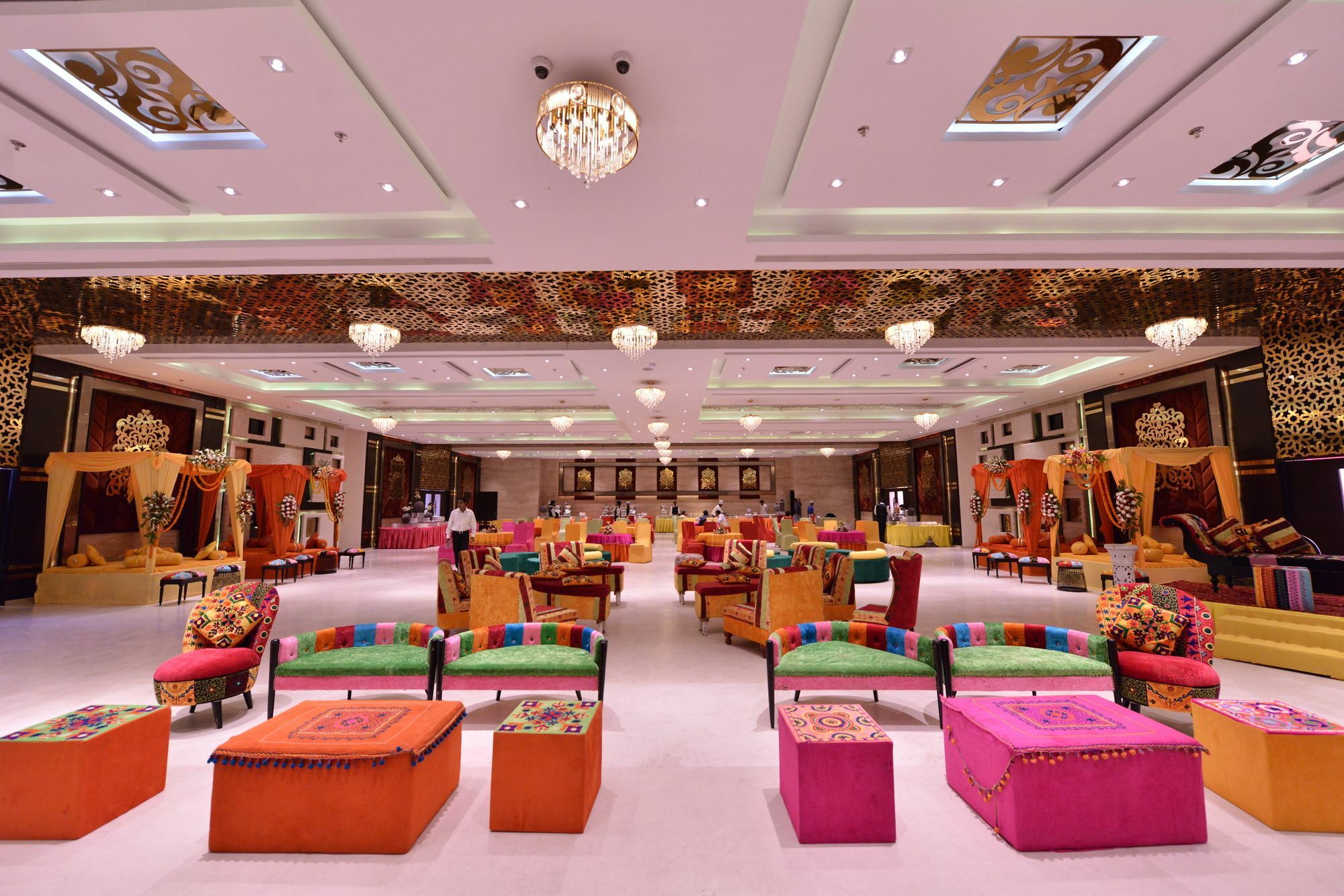 Hotel Kasturi Orchid Pāl Εξωτερικό φωτογραφία